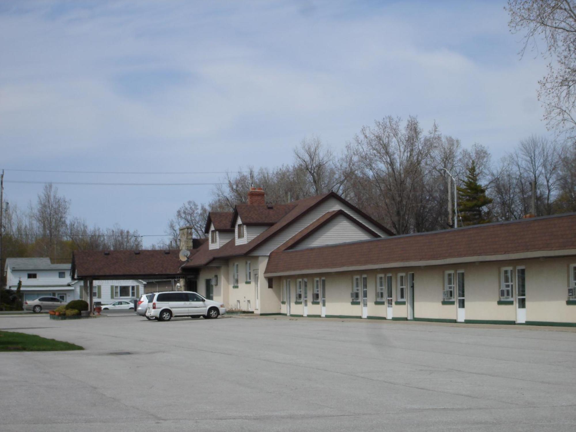 The Gables Inn Sarnia Extérieur photo